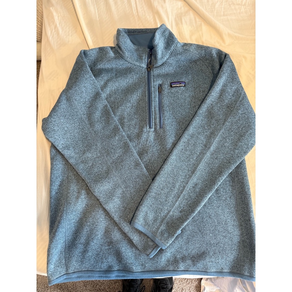 Patagonia Men’s Light Blue Quarter-Zip Fleece Pullover